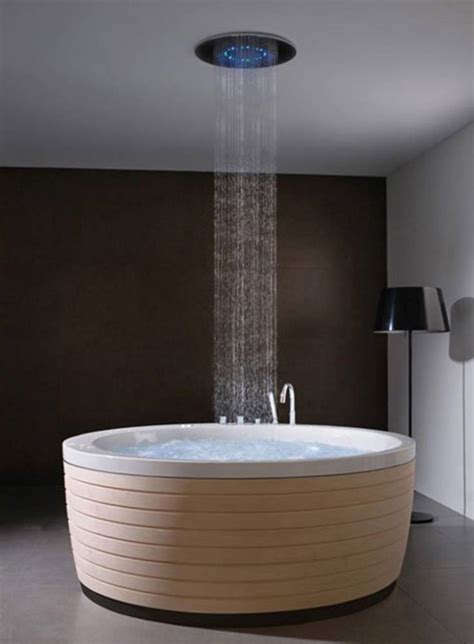 Soaking tub which can be applied for your small bathroom is kind of small square shape tub with compact design. Japanese soaking tubs for small bathrooms as interesting ...