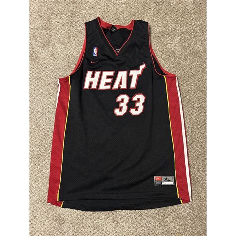 Nike Nike Miami Heat Alonzo Mourning 33 Red Nba Swingman Basketb Grailed