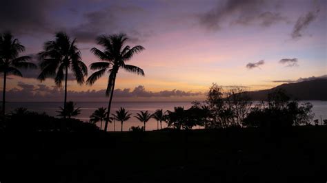 Cairns is a city in queensland, australia, on the east coast of far north queensland. Sonnenaufgang in Cairns / Australien Foto & Bild ...