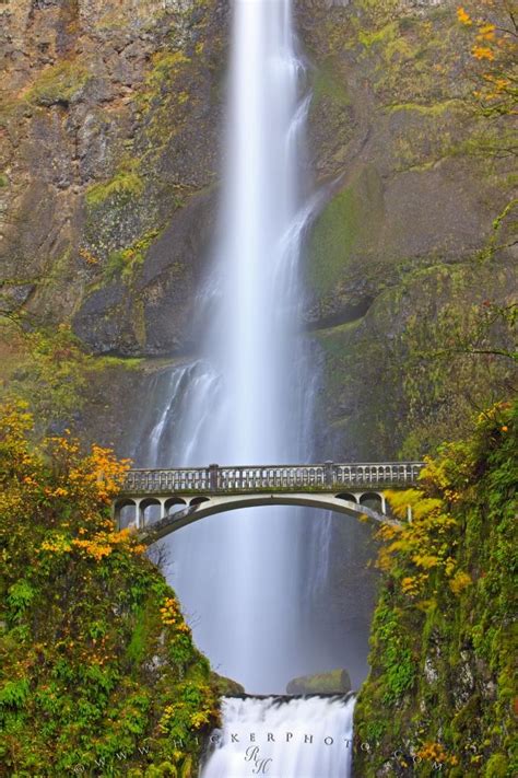 Fall Multnomah Falls Waterfall Oregon Photo Information