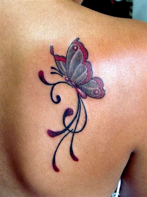 24 Flor De Loto Tatuaje En La Espalda Para Mujer