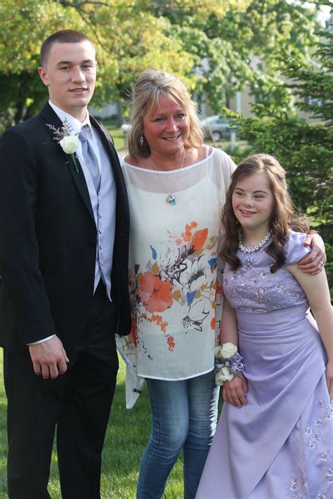Football Quarterback Takes Girl With Down Syndrome To Prom Popsugar