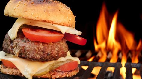 Heres What You Need To Know To Grill The Perfect Burger Gas Grill Recipes Outdoor Cooking
