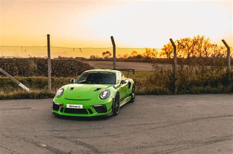 Porsche 911 Gt3 Rs Mr 2020 Uk Review Autocar