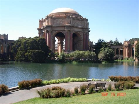 San Francisco Landmarks: Unforgettable Sights and Sounds 4