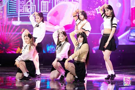 Sbs Pd Kpop Girl Groups Korean Girl Groups Kpop Girls Dance Sing