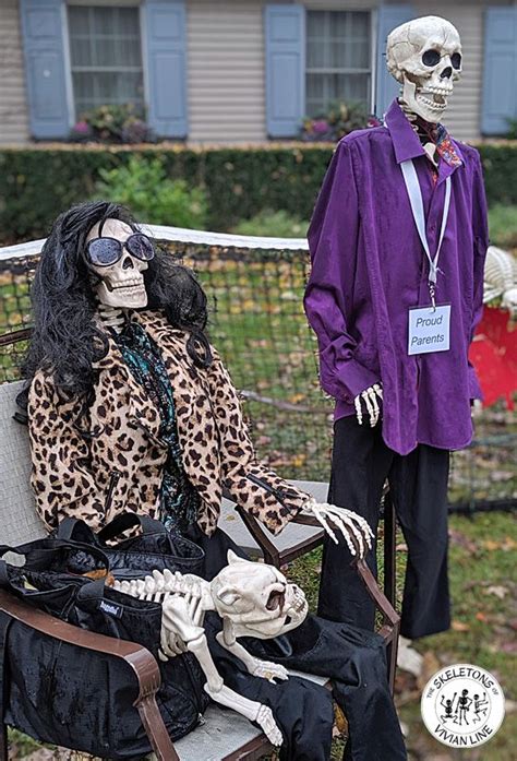 Bianca andreescu's mom maria is the breakout star of the u.s. Tennis Anyone? | Halloween fun, Match, Skeleton sport