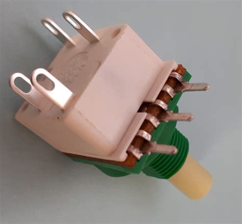 Potentiometer Switch