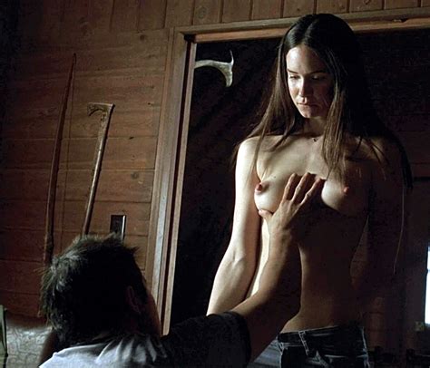 Katherine Waterston Has No Problem Getting Totally Nude In Inherent Vice
