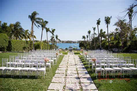 an april wedding in the bahamas four seasons ocean club paradise island by bahamas wedding