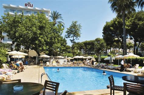 Der balenario (ballermann) ist ein strandabschnitt an der playa de palma auf der baleareninsel mallorca. Hotel Riu Festival | Hammerpreise bei Mallorca ...