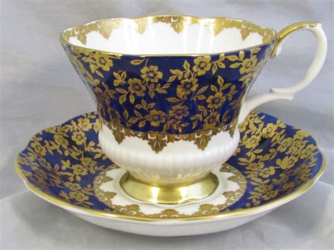royal-albert-consort-cobalt-gold-floral-chintz-tea-cup-and
