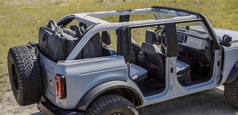 2021 Ford Bronco Guide How To Remove The Doors And Roof