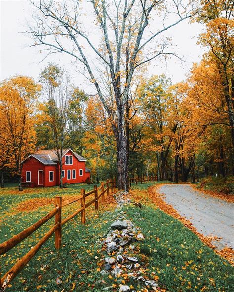 Pin By Suzanne Hasse On Autumn Autumn Scenery Beautiful Homes Scenery