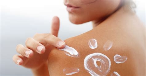 research links vitamin deficiency to sunscreen use canada journal news of the world