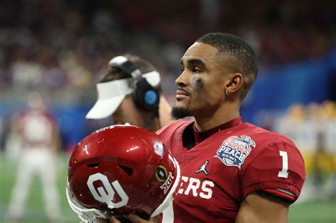 Jalen Hurts College Stats Overcoming Adversity From Losing Starting