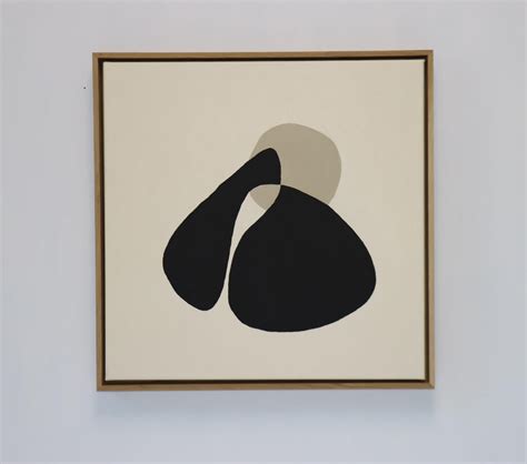 In The Middle Of The Diamond - Lenka Daviesova