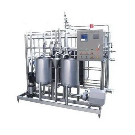Semi Automatic Milk Processing Machinery Capacity 500 Litres Hr At Rs
