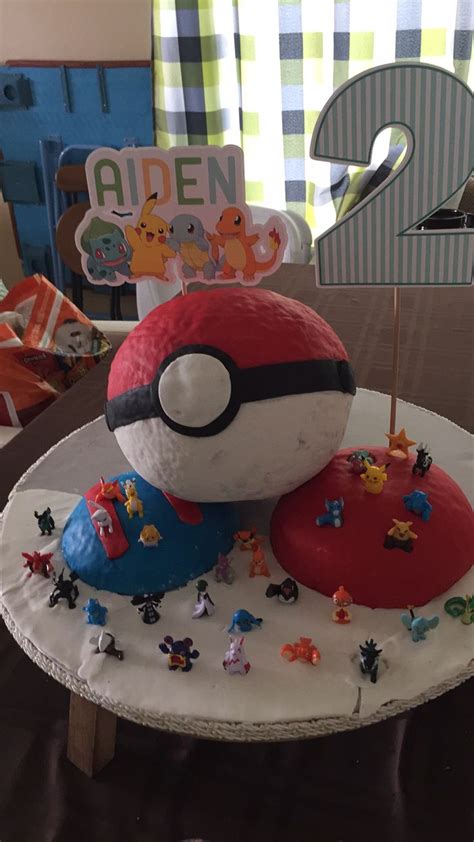 Pokemon Ball Cake Pokemon Ball Birthday Birthday Cake