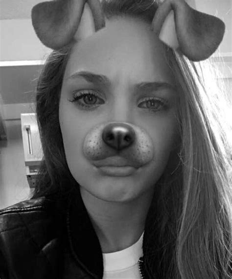 Hey Its Maddie Im 17 Yrs Old And Single Maddie Ziegler Snapchat