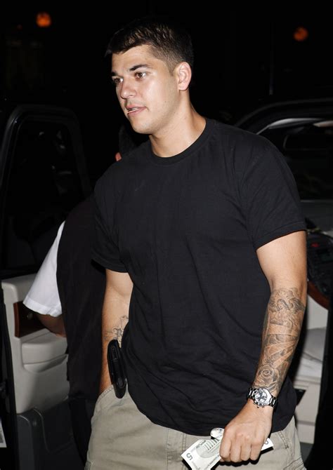rob kardashian s transformation as he regains his confidence following weight loss the us sun