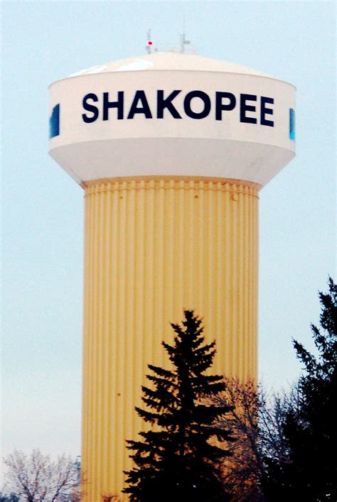 Shakopee Water Tower Shakopee Minnesota Water Tower Betwee Flickr