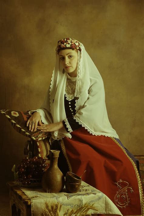 Armenian National Clothing Taraz Folk Costume Costumes