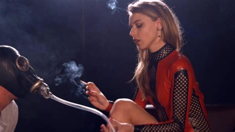 Smokingdomination Presents Mistress Chloe Extreme Forced Smoke Inhalation Sexgalaxy Net