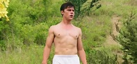 Finn Wittrock shows off his hot body while going shirtless in the new ...