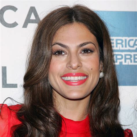 Eva Mendes Takes Off Her Makeup And Wows Fans With Her Face At 49
