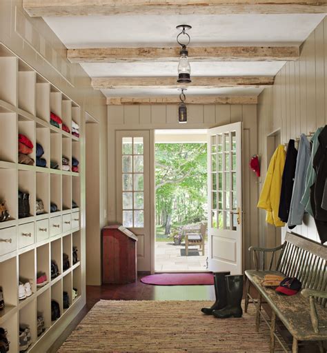 45 Stylish Mudrooms And Entries Chairish Blog