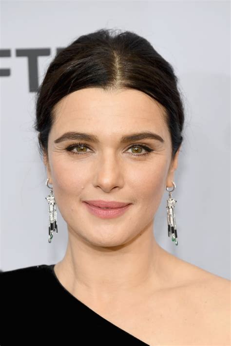 Rachel Weisz Sag Awards Red Carpet Makeup 2019 Popsugar Beauty