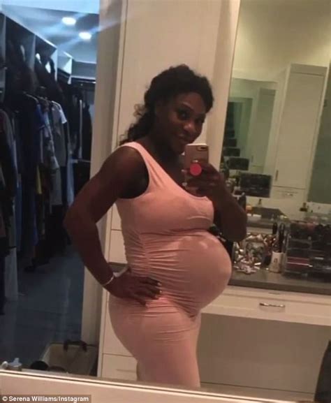 Serena Williams Shares First Photos Of Baby Girl Alexis Daily Mail Online