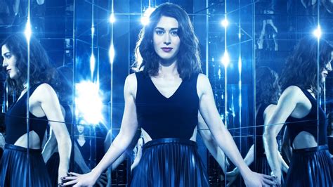 Lizzy Caplan In Now You See Me Wallpaper Baltana