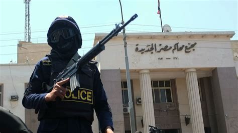 Egyptian Police Call Off Sit In After Negotiations