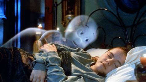 12 things you totally forgot about casper including the actual creepiness of the friendly ghost