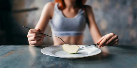Anorexia Qué Cambios En La Conducta Y Síntoma Se Experimentan