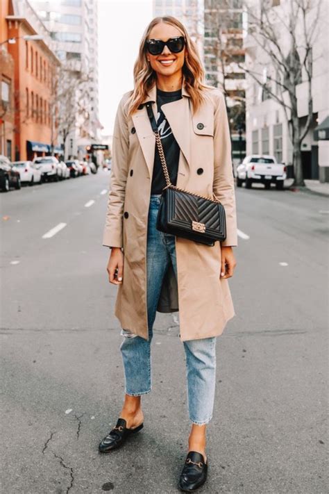 10 styling tips to wear a trench coat