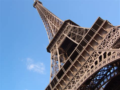 Osteggiata Discussa Amata E Odiata La Storia Della Tour Eiffel