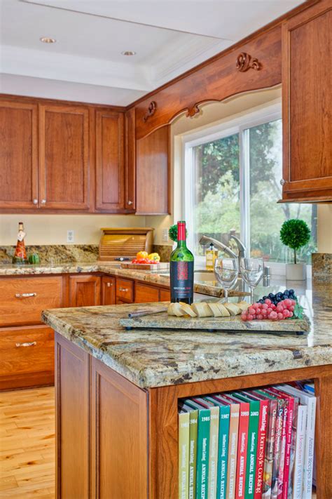 Tendenza llc is a factory of kitchen cabinetry, closets and vanities italian european style. Cozy Cherry Kitchen - Traditional - Kitchen - San Diego ...