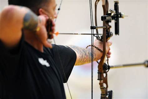 How To Choose A Compound Bow Archery Bows Junk Mail Blog