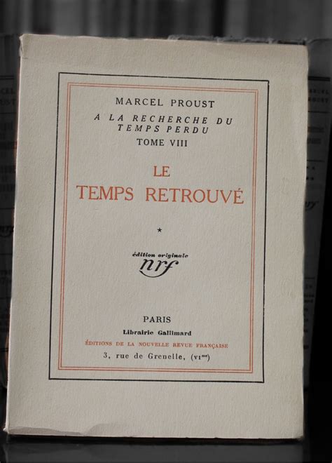 De huidige beschikbare franstalige uitgaven van op zoek naar de verloren tijdstaan hieronder vermeld: PROUST : A la recherche du temps perdu - Signed book ...