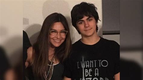 General Hospital S Vanessa Marcil Is So Proud Of Her Son Starring In Aladdin — See Her Amazing