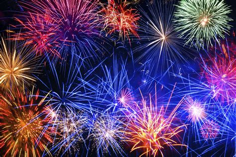 The meaning and symbolism of the word - «Fireworks»
