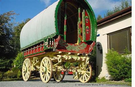 The Forgotten Art Of Romani Vardos Gypsy Caravan Vardo Gypsy Wagon