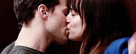 11 Unforgettably Hot Kisses In Movie And Tv History Us Weekly