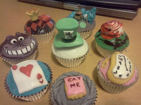 My Own Alice In Wonderland Cupcakes Jflores Cupcakes Alice In