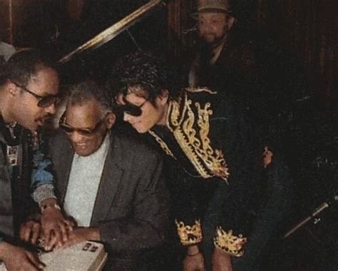 Stevie Wonder Ray Charles And Michael Jackson We Are The World 1985