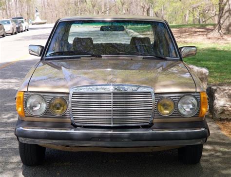 1982 Mercedes Benz 240d Diesel 52k Original Low Miles W123 Classic