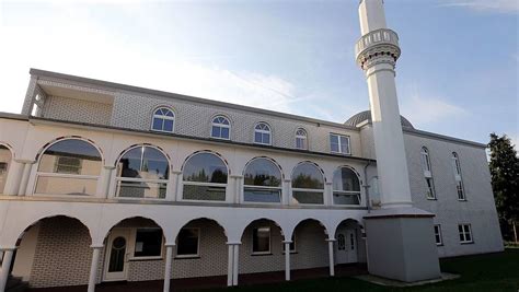 Moscheen Unter Verdacht Bielefelds Muslimische Gemeinden Ringen Um
